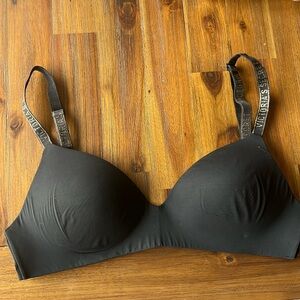 Black Victoria's Secret Bra 36C